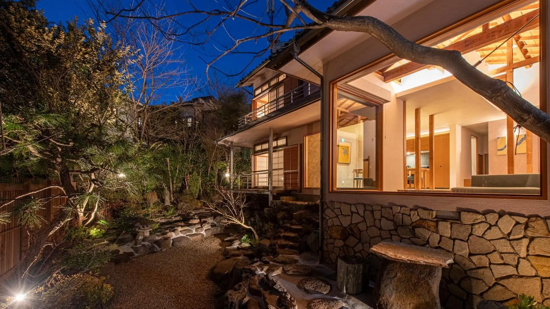 Tosuikyo Villa Tokyo
